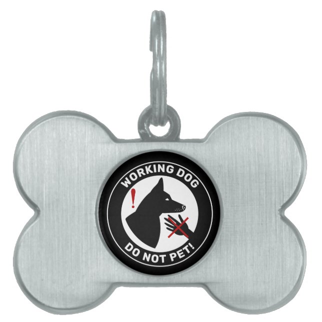 Schwarzer Hund Ohren, die als Hund arbeiten, nicht Tiermarke (Vorderseite)