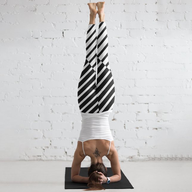 Schwarzer Kreuzstreifen Capri Leggings (Von Creator hochgeladen)