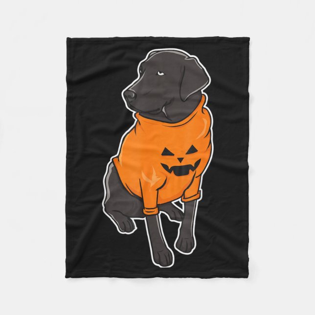 Schwarzer Lab-Mutt-Mischlingshund Halloween-Kürbis Fleecedecke (Vorderseite)
