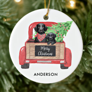 Schwarzer Lab Welpe Vintage roter Weihnachts-LKW Keramik Ornament