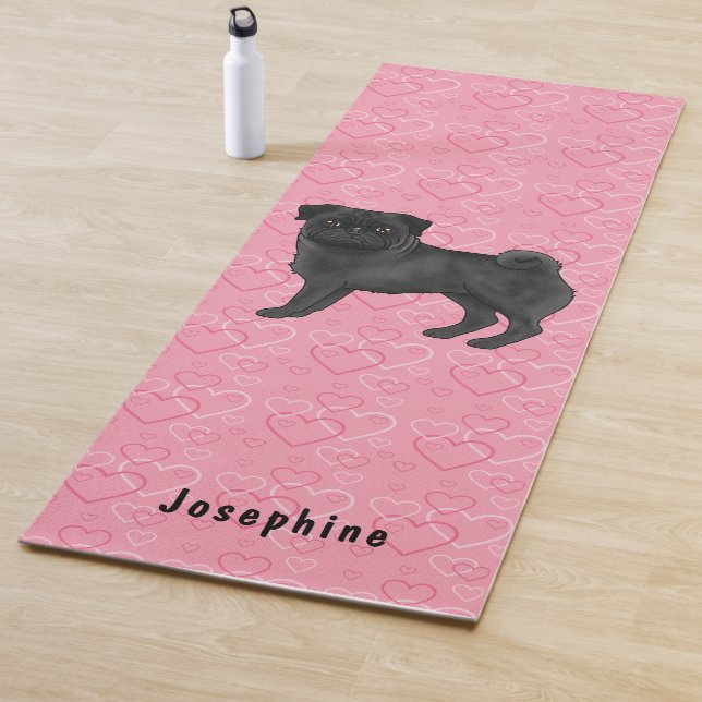 Schwarzer Mops Hund Niedlichen Mops und rosa Herze Yogamatte (Beispiel)
