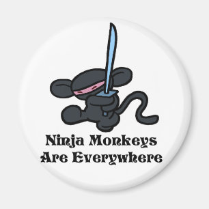 Schwarzer Ninja Tritt Magnet