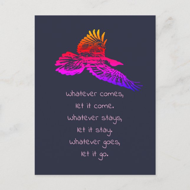 Schwarzer Raven Bird in die Höhe schießen inspirie Postkarte (Vorderseite)