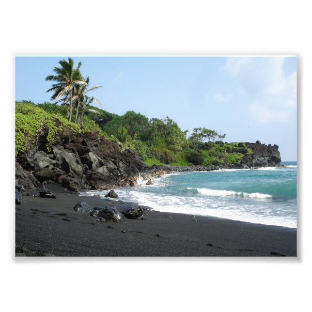 Schwarzer Sandstrand auf dem Hawaii-Foto drucken Fotodruck (Vorne)