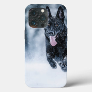 Schwarzer Schäfer im Schnee Case-Mate iPhone Hülle