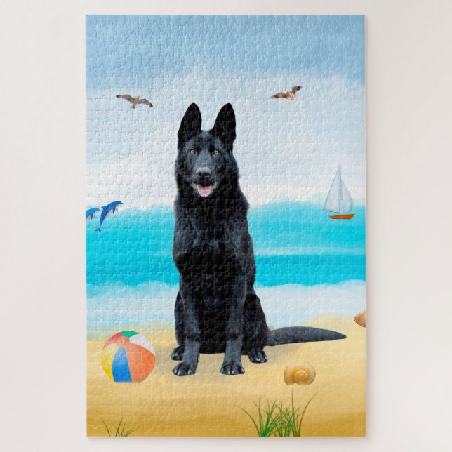 Schwarzer Schäferhund am Strand (Vertikal)