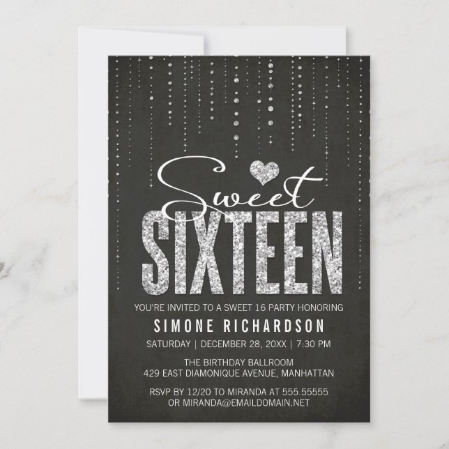 Schwarzer & Silberner Glitzer Sweet 16 Einladung (Vorderseite)