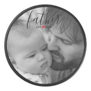 Schwarzer Skript-Vater Est. Jahr-personalisiertes Eishockey Puck