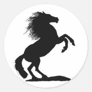 Schwarzer Stallion aufzuziehen - Runder Aufkleber