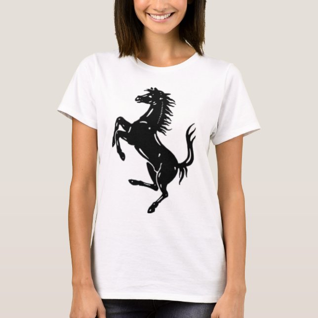 Schwarzer Stallion T-Shirt (Vorderseite)