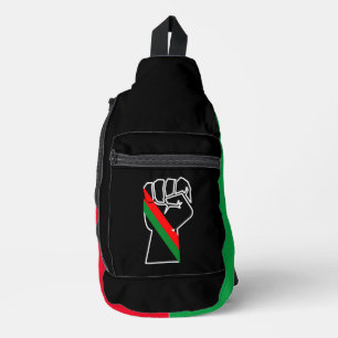 Schwarzer Stolz rote grüne Faust panafrikanische F Crossbody Bag