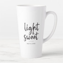 Schwarzer Text leicht und süß Kaffee Tasse