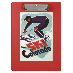 Schwarzer und lila gekleideter Skier Klemmbrett