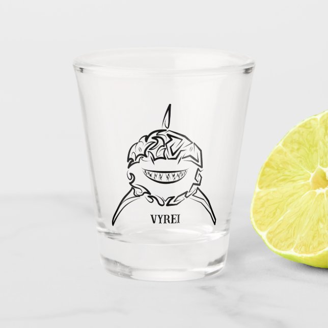 Schwarzer und weißer Stamm Großer Weißer Hai Schnapsglas (Vorderseite)