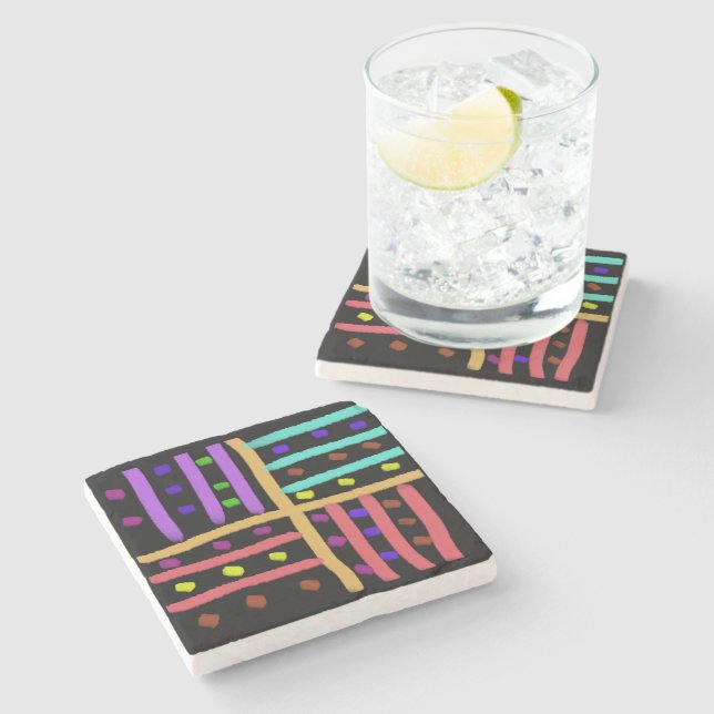 Schwarzer Untersetzer mit einzigartiger Korbgeflec (Seitenansicht)
