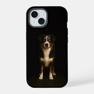 Schwarzes 4 Luxe iPhone 15 Case, Aussie Shepherd Hülle