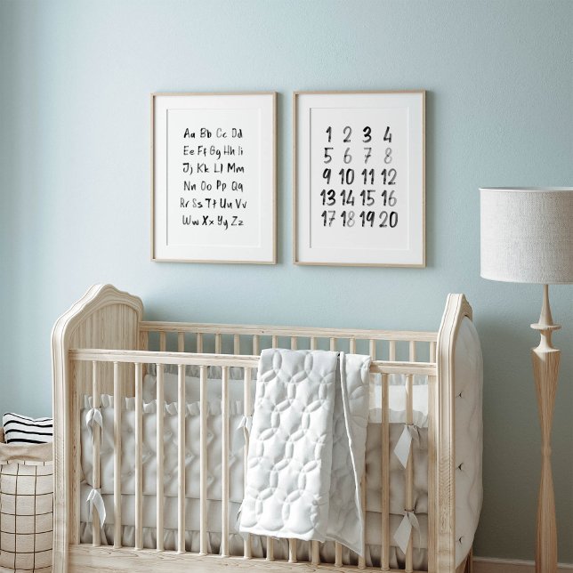 Schwarzes Alphabet und Set der Zahlen: 2 (Von Creator hochgeladen)