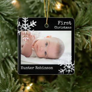 Schwarzes Baby Erstes Weihnachtsfoto Schneeflocke Keramikornament