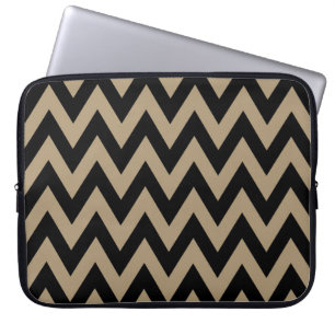 Schwarzes beige Zickzack Muster Laptopschutzhülle