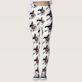 Schwarzes Button auf Hexen Leggings