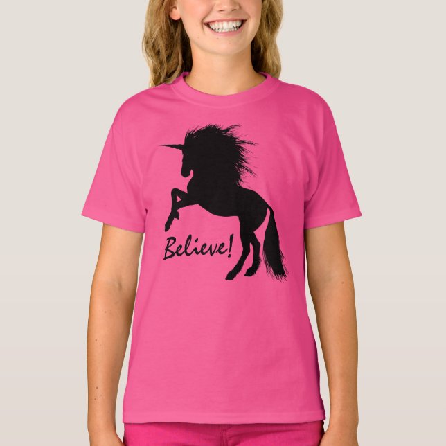 Schwarzes Einhorn aufziehen "Glauben" T-Shirt (Vorderseite)