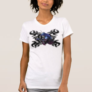 Schwarzes Einhorn über Tattoo T-Shirt