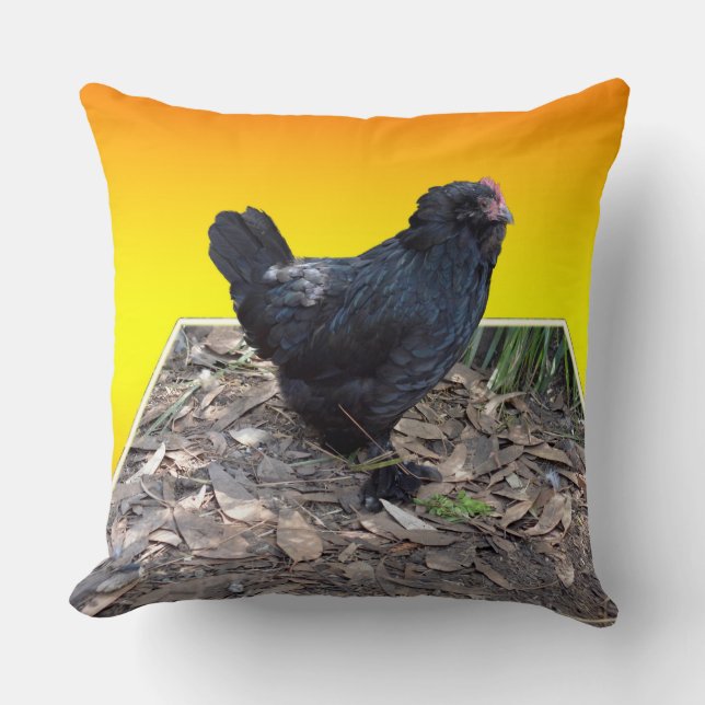 Schwarzes, flauschiges Huhn auf gelben Popout Big  Kissen (Vorderseite)