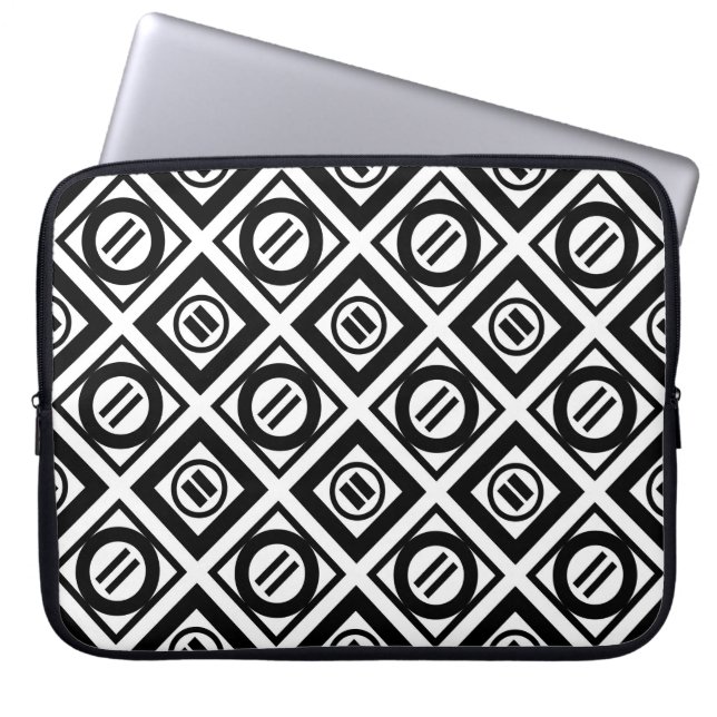 Schwarzes geometrisches Muster mit gleicher Zeiche Laptopschutzhülle (Vorderseite)