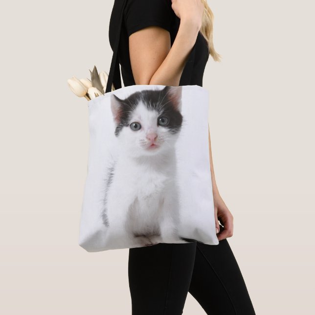 Schwarzes gepunktetes Kätzchen Tasche (Von Nahem)