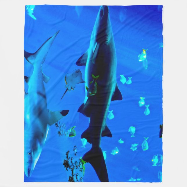 Schwarzes gespitzter Haifisch Fleecedecke (Vorderseite)