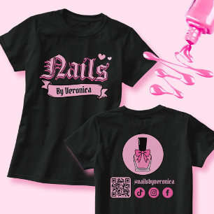 Schwarzes Gothic-Nägel-Lettering-Nagel-Tech-T-Shir T-Shirt