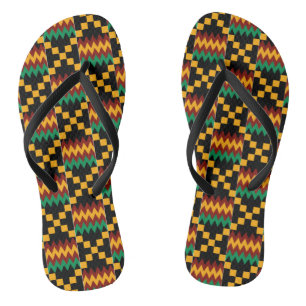 Schwarzes, grünes, rotes, gelbes Kente-Tuch Flip Flops