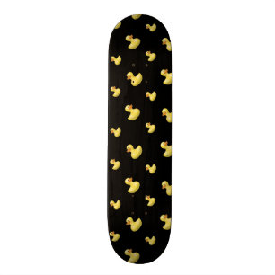 Schwarzes Gummientenmuster Skateboard