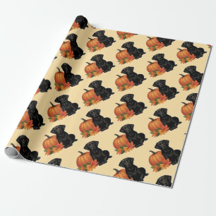 Schwarzes Labrador mit Herbstblättern und Pumpkin Geschenkpapier