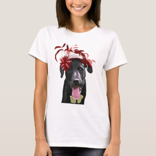Schwarzes Labrador mit rotem Fascinator T-Shirt