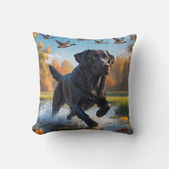 Schwarzes Labrador Retriever Elegantes Throw Kisse Kissen (Vorderseite)