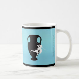 Schwarzes Logo des Spektrums auf einer blauen Kaffeetasse