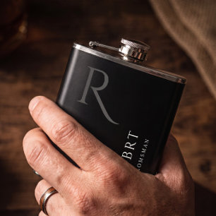 Schwarzes, männliches Monogramm-Geschenk für den T Flachmann