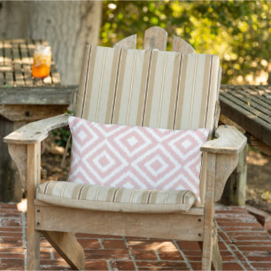 Schwarzes Mauve Weiß Ikat Square Mosaikmuster Kissen Für Draußen