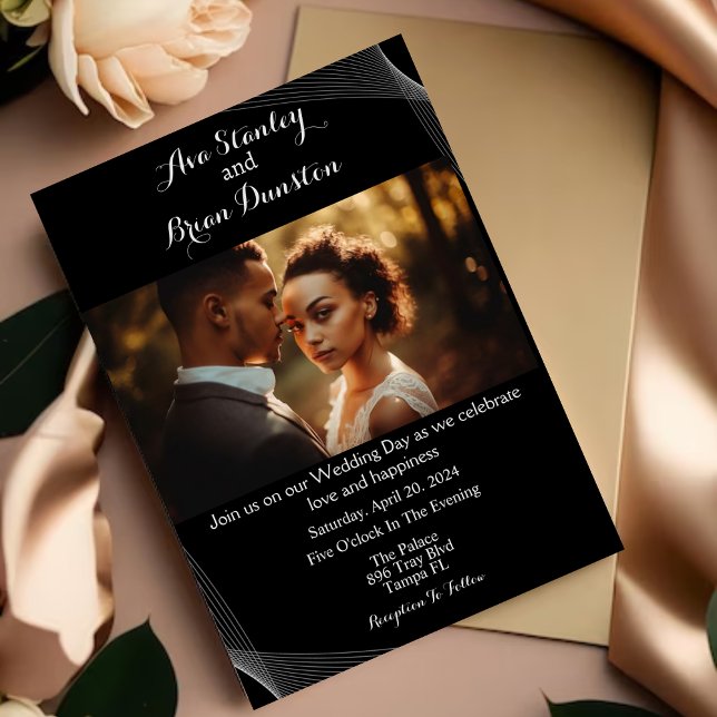 Schwarzes Minimalistisches Modernes Foto Hochzeit Einladung (Von Creator hochgeladen)