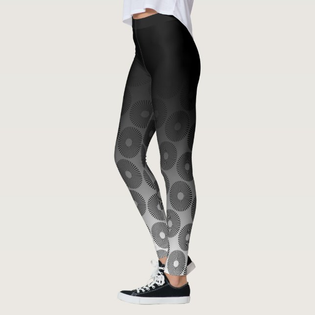 Schwarzes Ombre mit Retro schwarzem u. weißem Leggings (Links)
