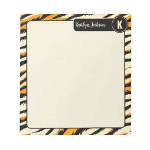 Schwarzes Oranges Tiger-Streifen-Muster-Monogramm Notizblock
