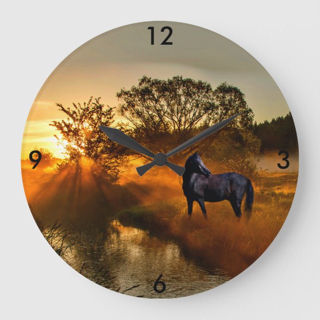 Schwarzes Pferd bei Sonnenaufgang oder Sonnenunter Große Wanduhr (Vorderseite)