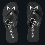 Schwarzes pflegt Bogen-Krawatte Flip Flops<br><div class="desc">Diese schönen schwarzen Bräutigame,  die Bogen-Krawatte Reinfälle umdrehen,  machen ein Spaßgeschenk für jeden möglichen Bräutigam.</div>