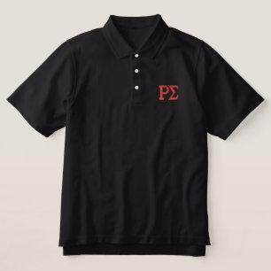 Schwarzes Polo-Shirt mit roten bestickten Buchstab