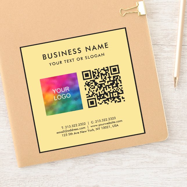 Schwarzes und goldenes QR-Code-Geschäftslogo Text  Aufkleber (Notizbuch)