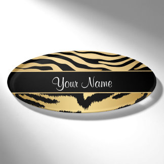 Schwarzes und Goldmetallisches Namenschild