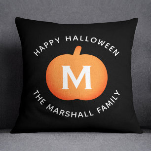 Schwarzes und oranges Kürbis-Monogramm Halloween Kissen