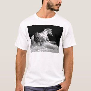 Schwarzes & Weiß Pferd in Aktion T-Shirt
