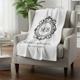 Schwarzes Weißes Verzierung Monogramm Hochzeitsges Fleecedecke